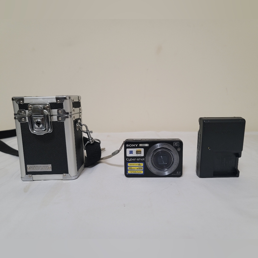 Sony Cyber-shot DSC-W130 Digital Camera